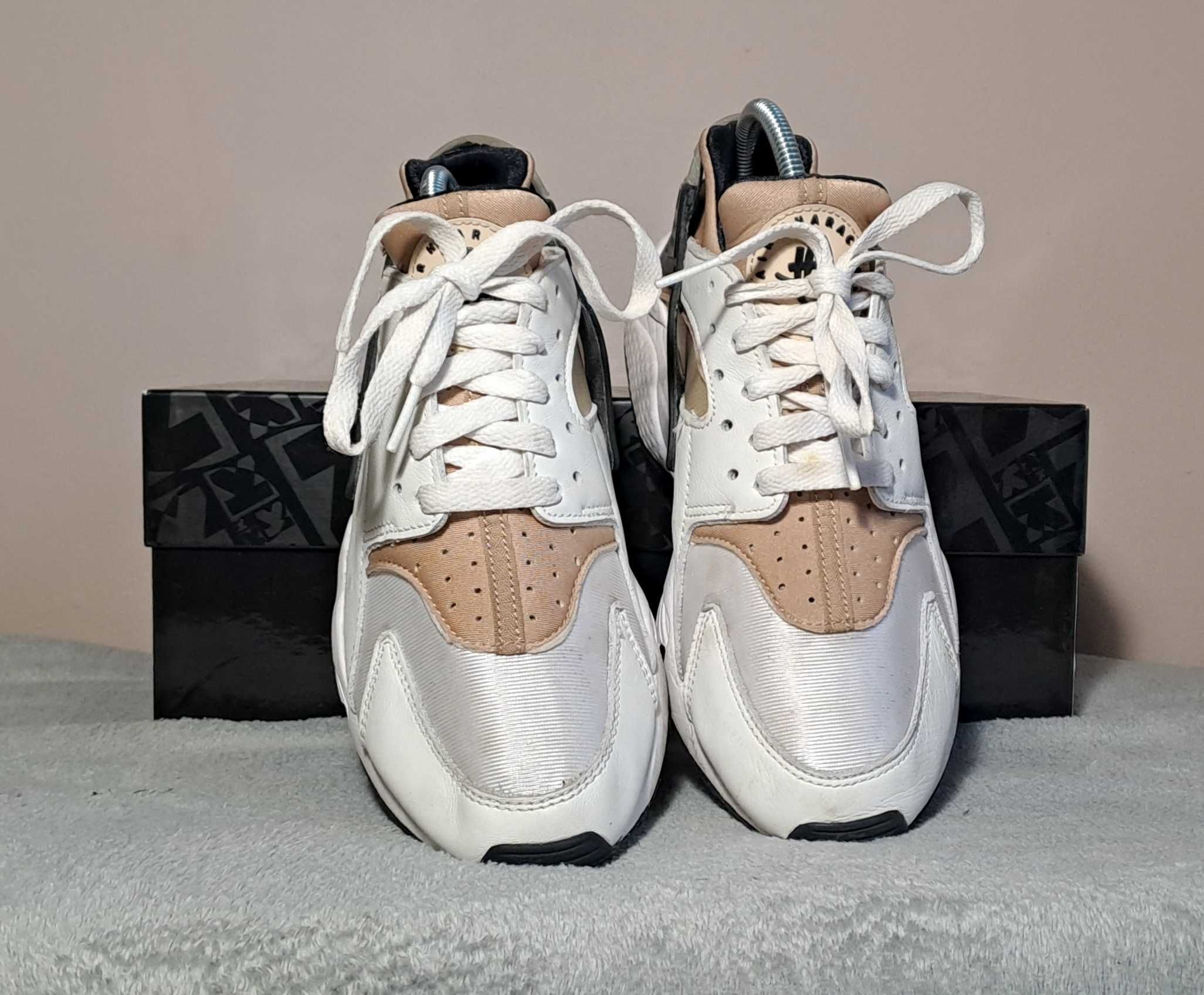 Nike Air Huarache 39 25cm