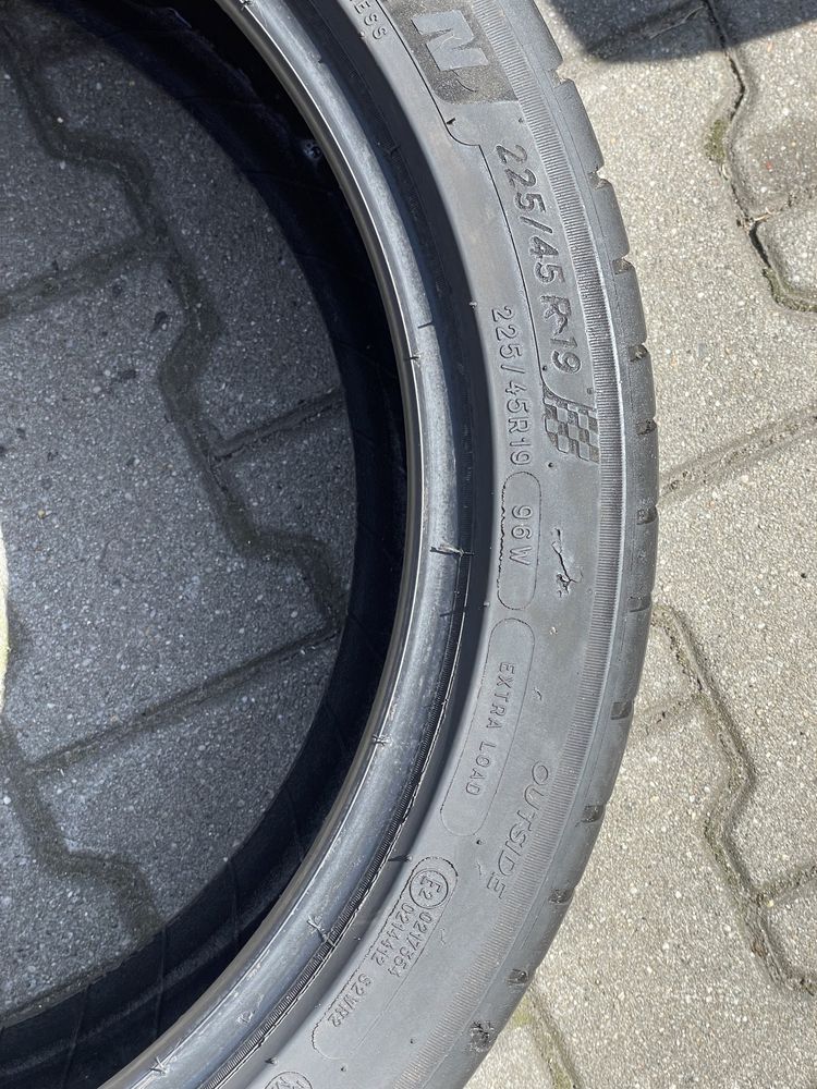 225/45/19 Michelin Pilot Sport 4 okazja 2020 5,5mm komplet