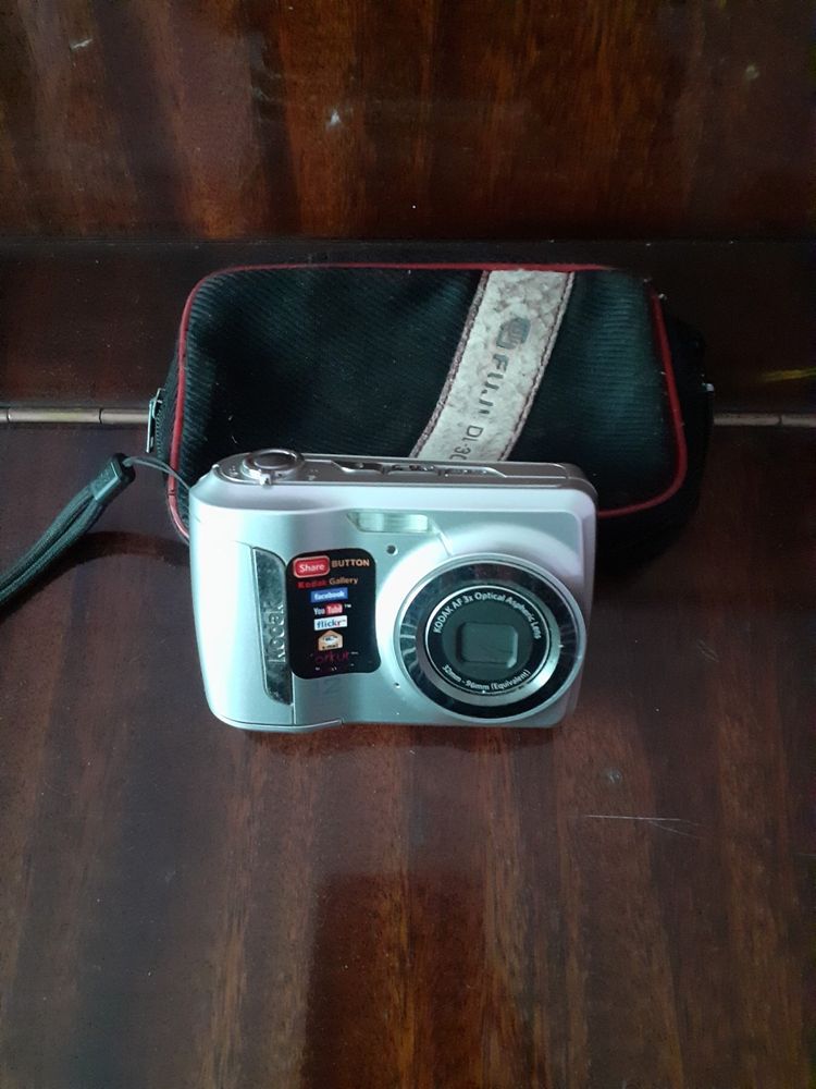 Фотоапорат Kodak