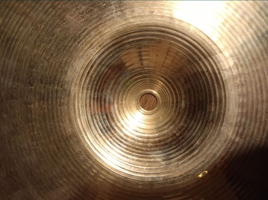 Zildjian Avedis Medium Thin Crash 16