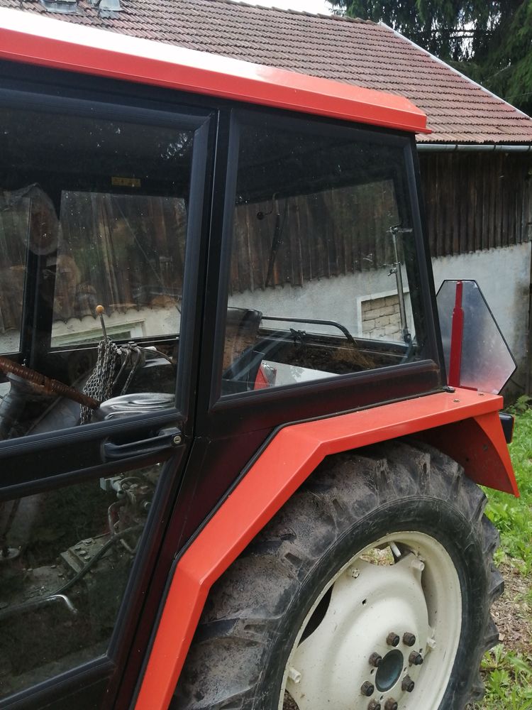 Traktor Ursus C 330,325