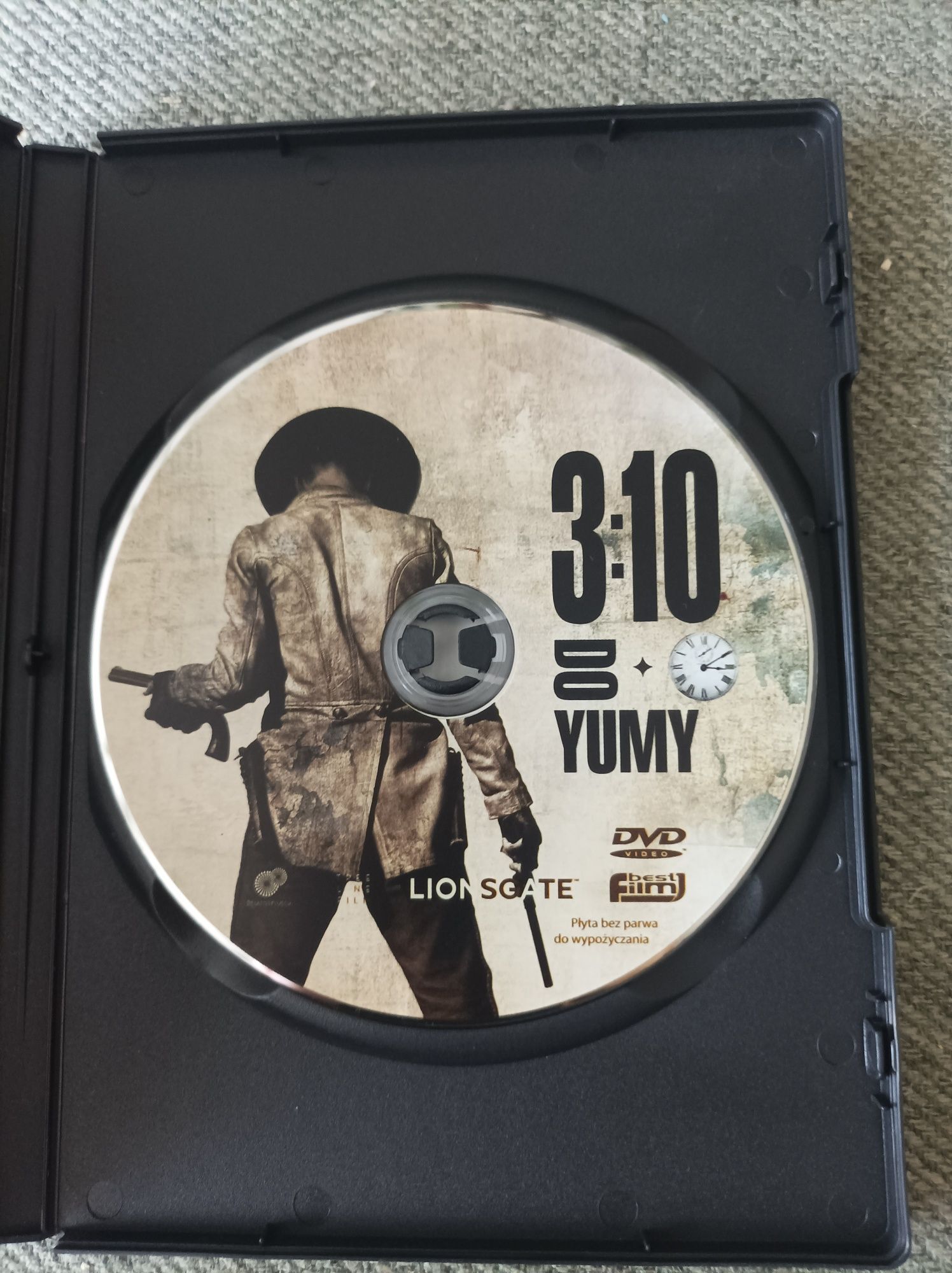 3:10 do Yumy DVD - western Russell Crowe, Christian Bale
