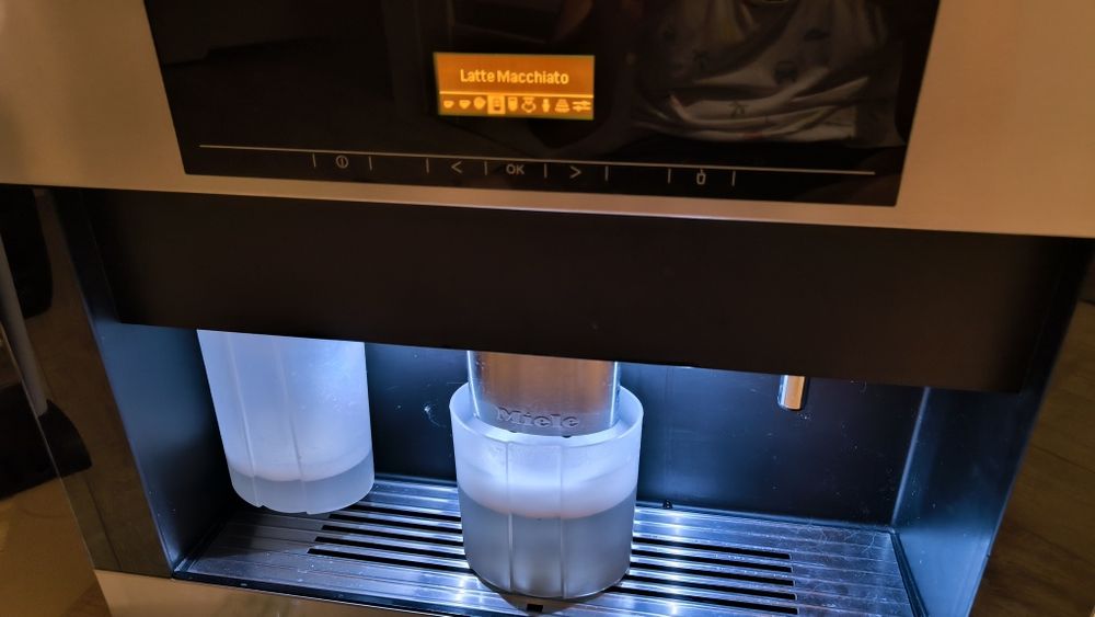 Ekspres Miele cva5060 do zabudowy