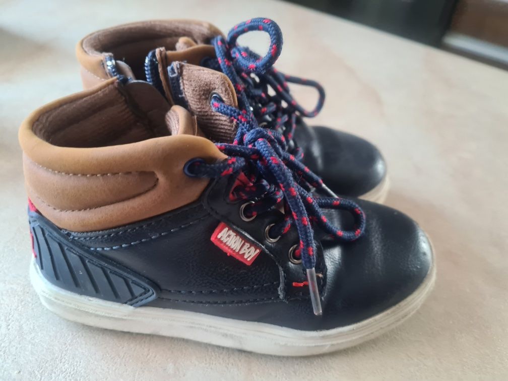 Buty chłopięce 27