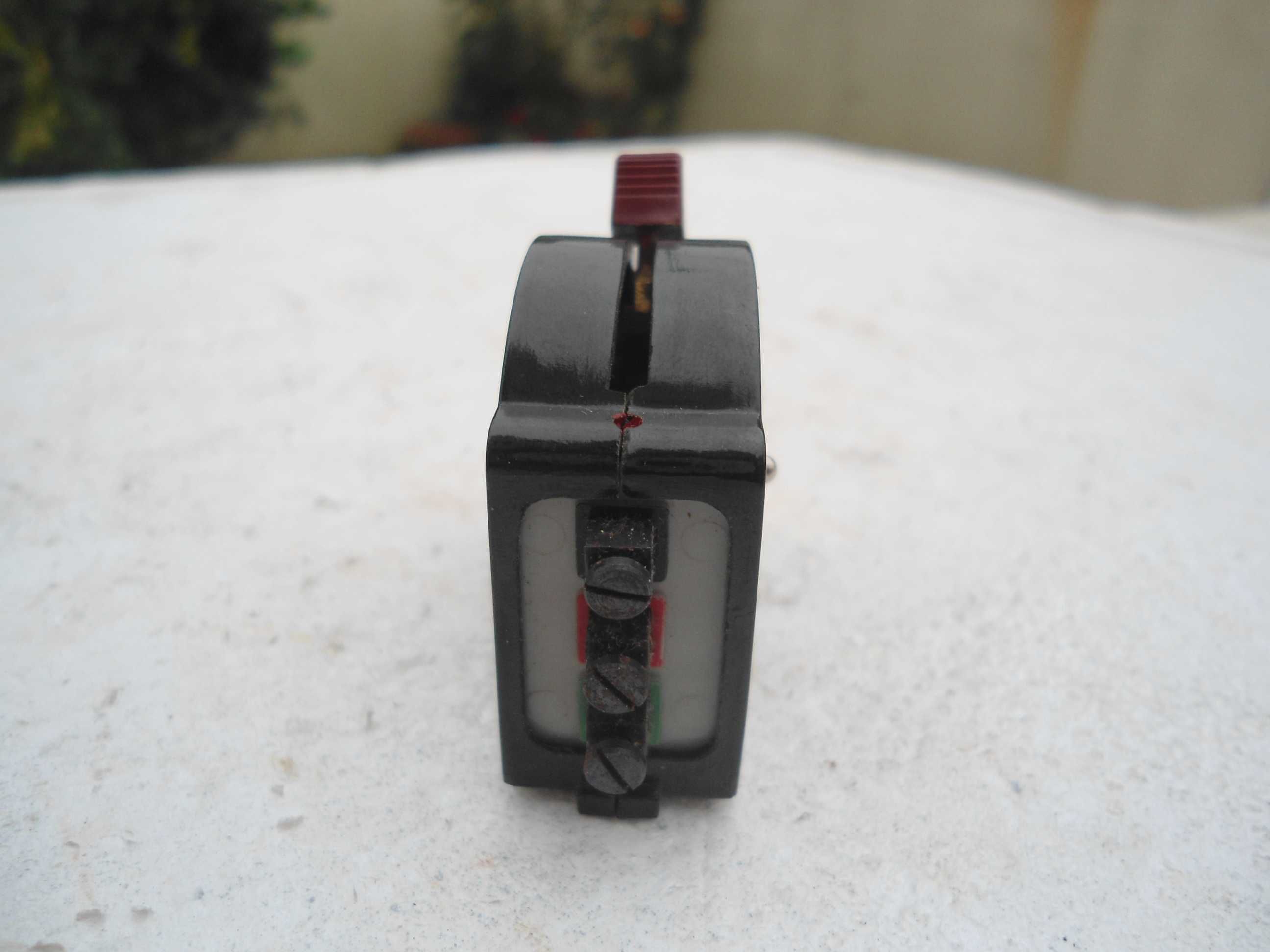 Lote de 3 interruptores diversos para pista comboio