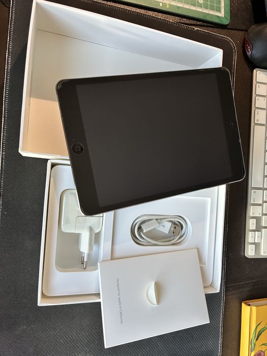 Apple ipad mini 2nd Gen A1489 32GB wifi