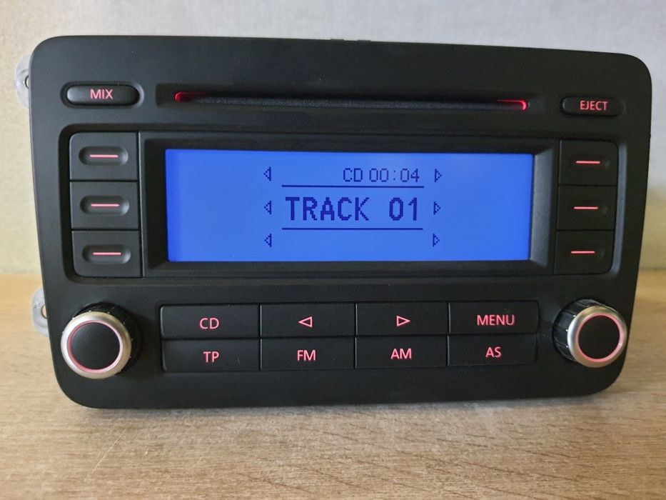 Radio samochodowe VW Volkswagen RCD300 CD +kod Passat b6 Golf 5 Caddy