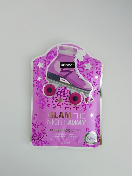 maska do stóp w formie skarpetek Sence Collection Glam The Night Away