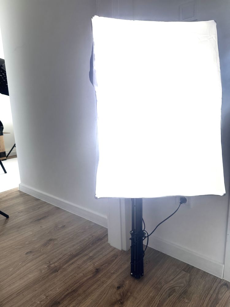 Lampa fotograficzna - softbox światło ciągłe