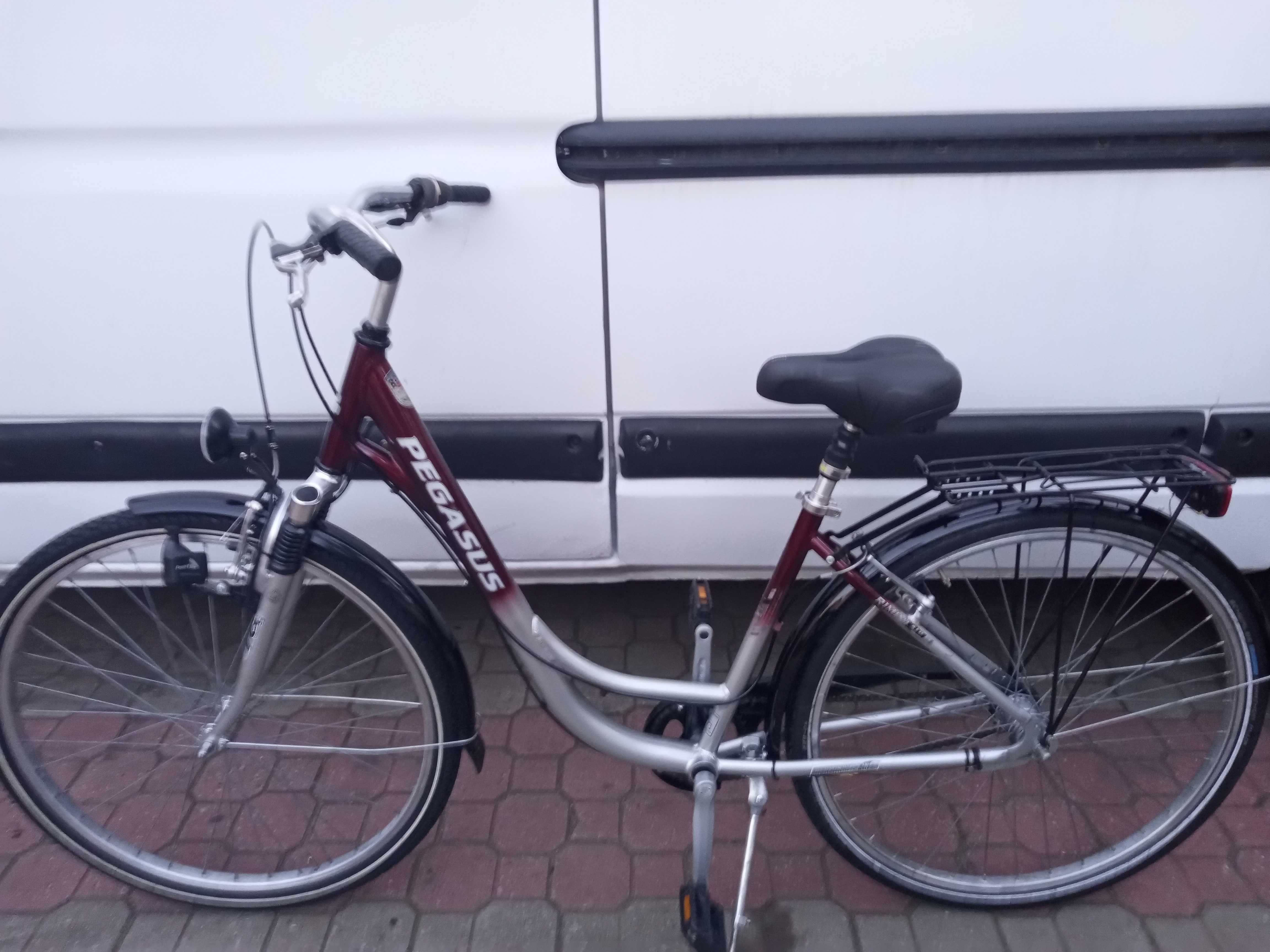 Rower miejski damski PEGASUS  aluminiowy, 28"   R48  sachs3