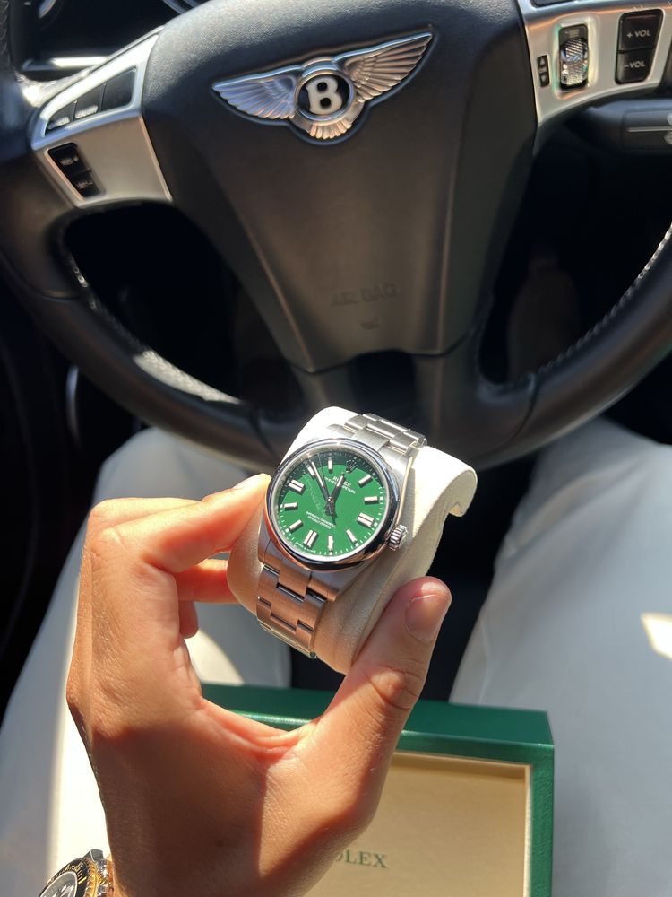 Rolex Oyster Perpetual 41 – Mostrador Verde