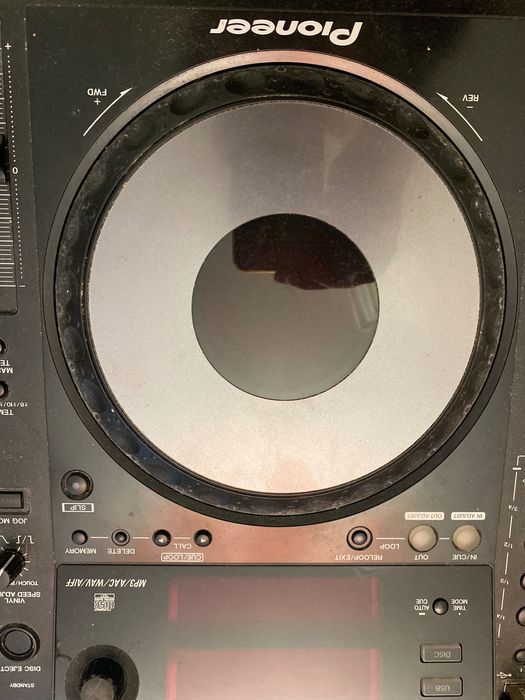 Mesa pioneer DJM 700 + 2 Leitores CDJ 900 + Prato Reloop RP 4000 MK2