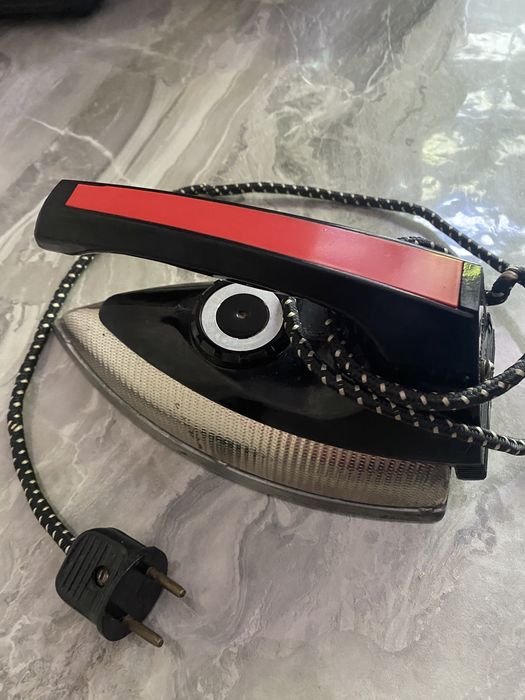 Утюг бытовой электро