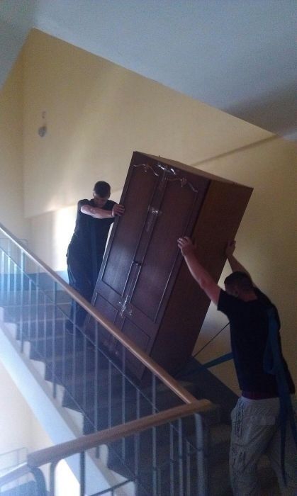 Грузоперевозки до 2 тонн, можно с грузчиками—перевозим всё, что нужно!