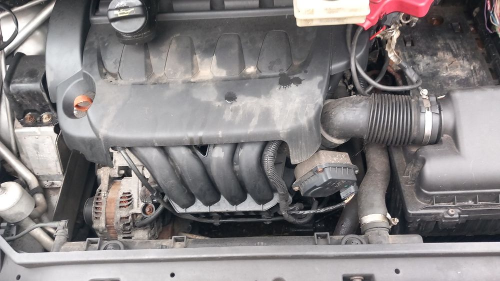 Citroen c4 grand picasso EZRC drzwi maska lampa cały na części