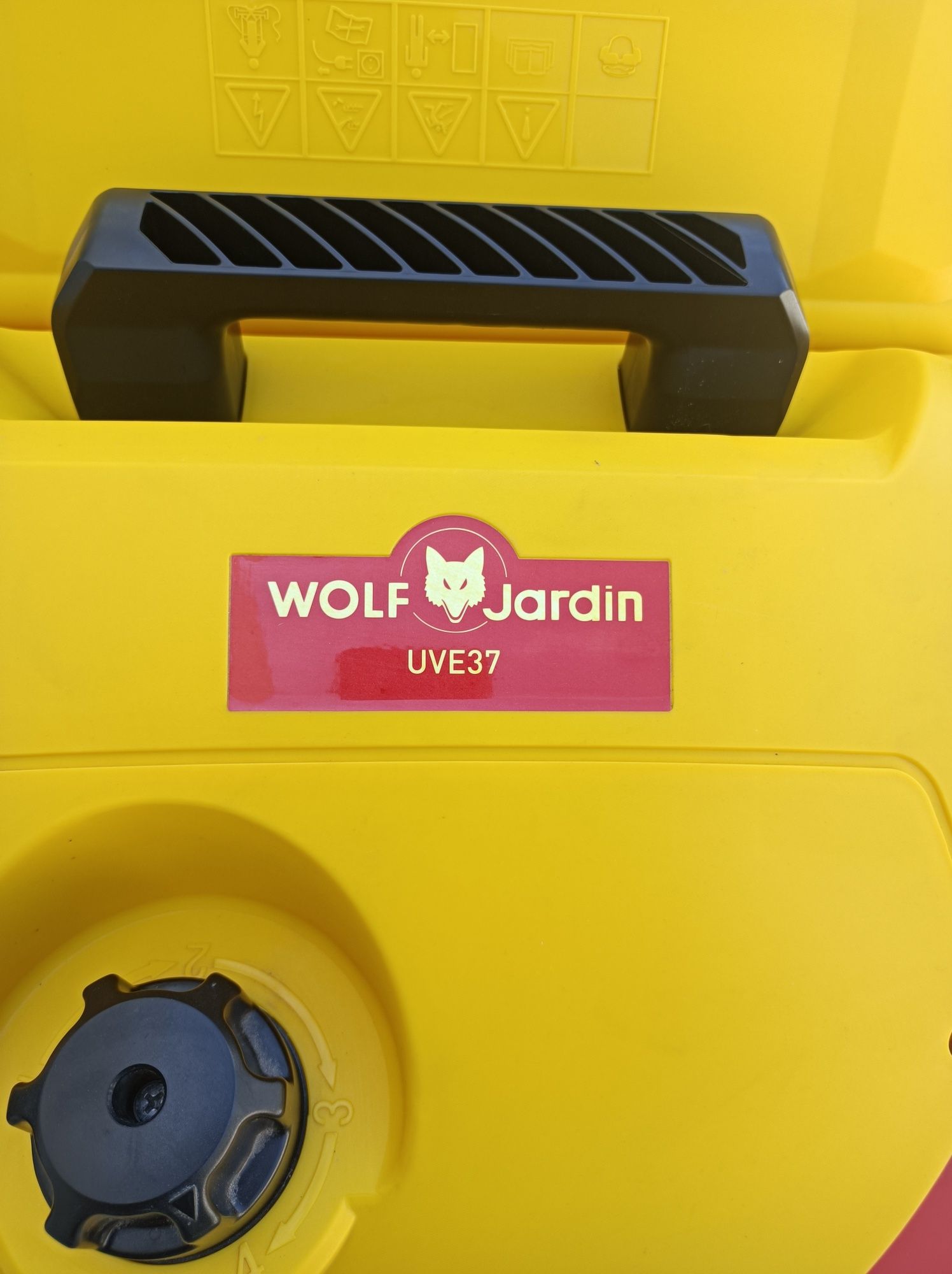 Escarifador Relva Wolf UVE 37 como novo
