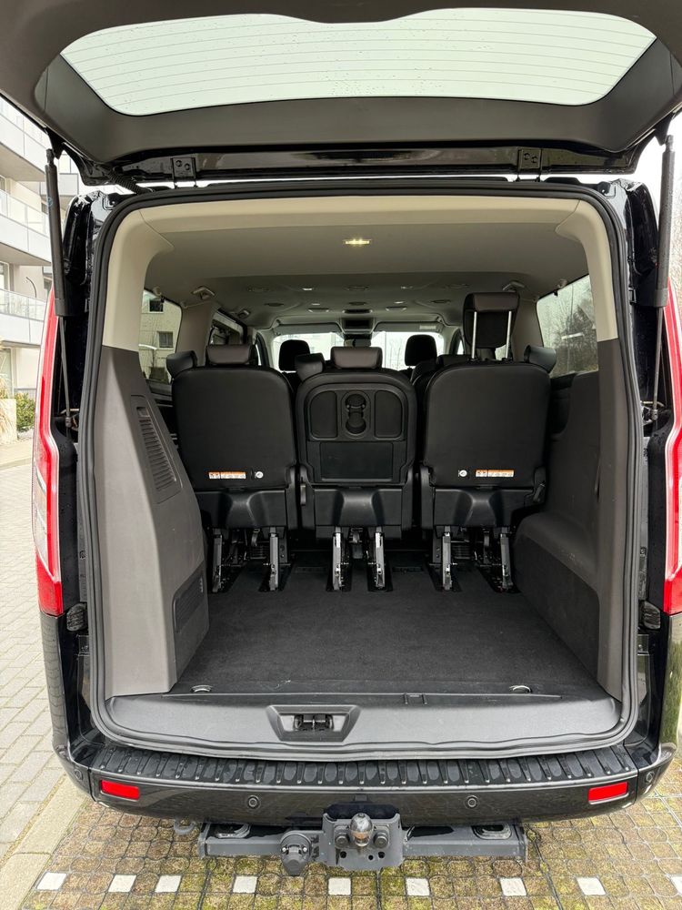Wynajem busa, 8 os. Ford Tourneo, roczny, automat, hak, bus, van,