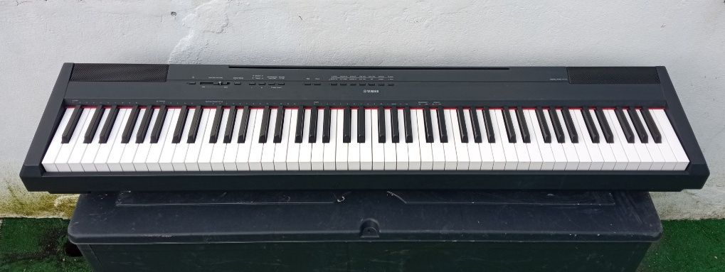 Piano Digital YAMAHA P-115 BK teclas pesadas GHS