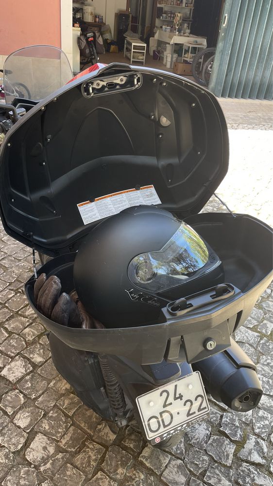 Yamaha x max 400