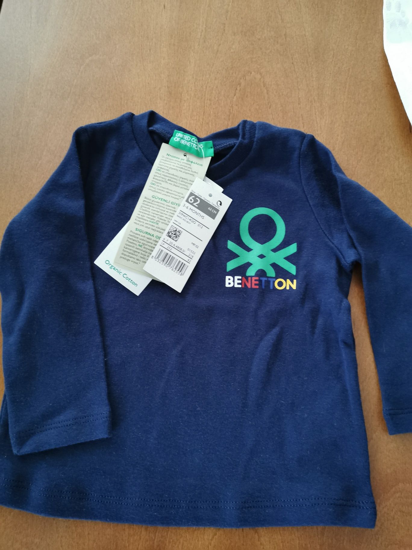 Camisola bebé novo com etiqueta Benetton