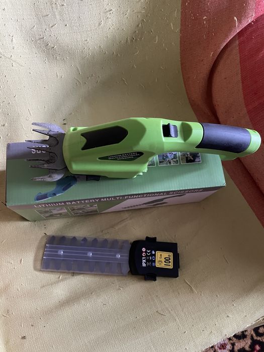 Газонокосилка новая мини