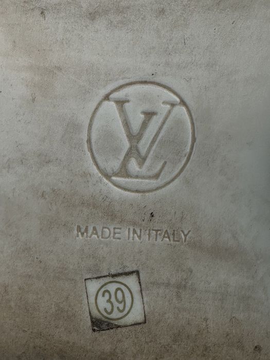 Кросівкі шкіряні