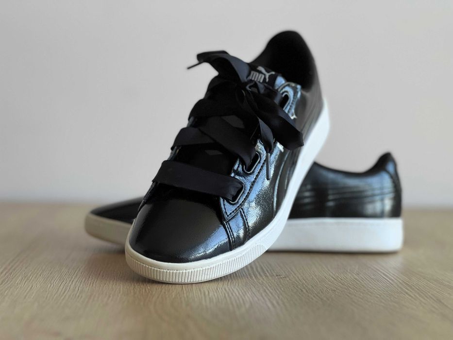 Жіночі кросівки Puma Vikky V2 Ribbon, (р. 40,5)