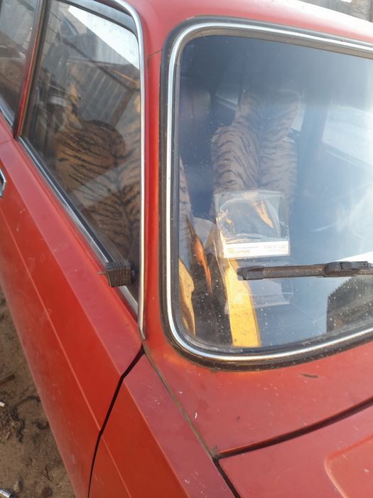 2105 в рідній фарбі,недорого.