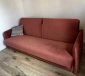 Sofa welurowa z funkcją spania