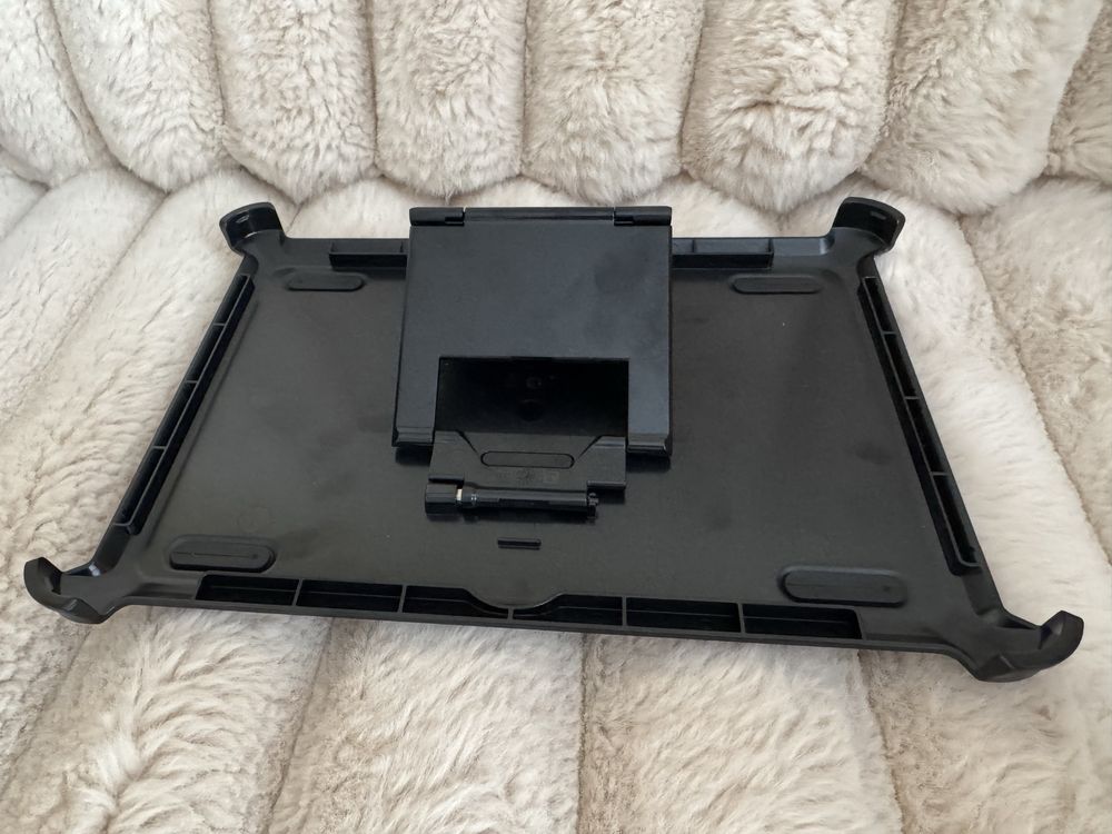 Pancerne Etui Ochronne do Tabletu - Czarne z Podstawką ipad