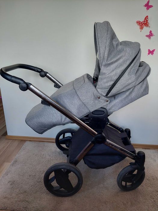 Wózek 2 w 1 Invuctus V-Plus + dodatki