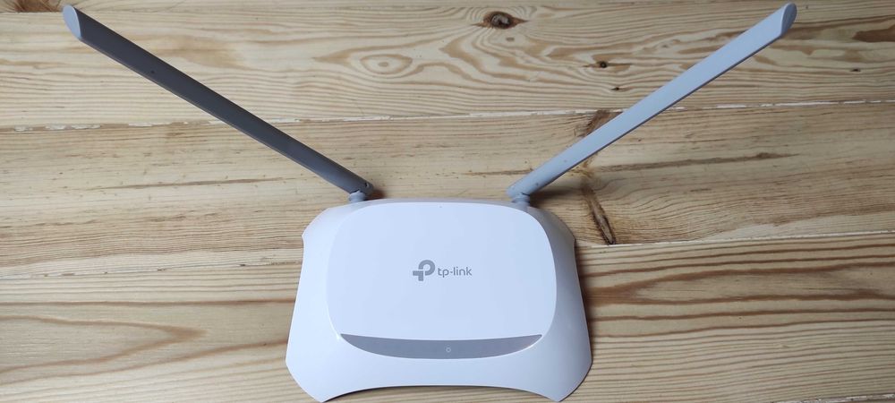 Маршрутизатор Wi-Fi роутер TP-LINK TL-WR840N У відмінному стані Якість