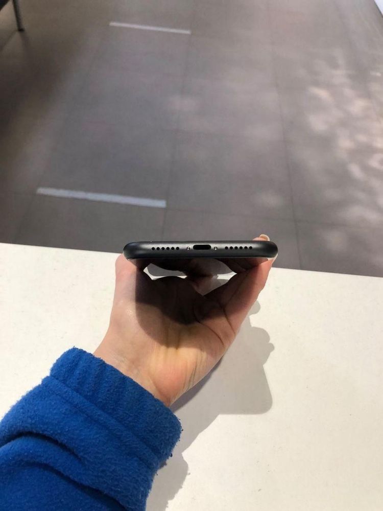 Iphone 11 б/у 64gb