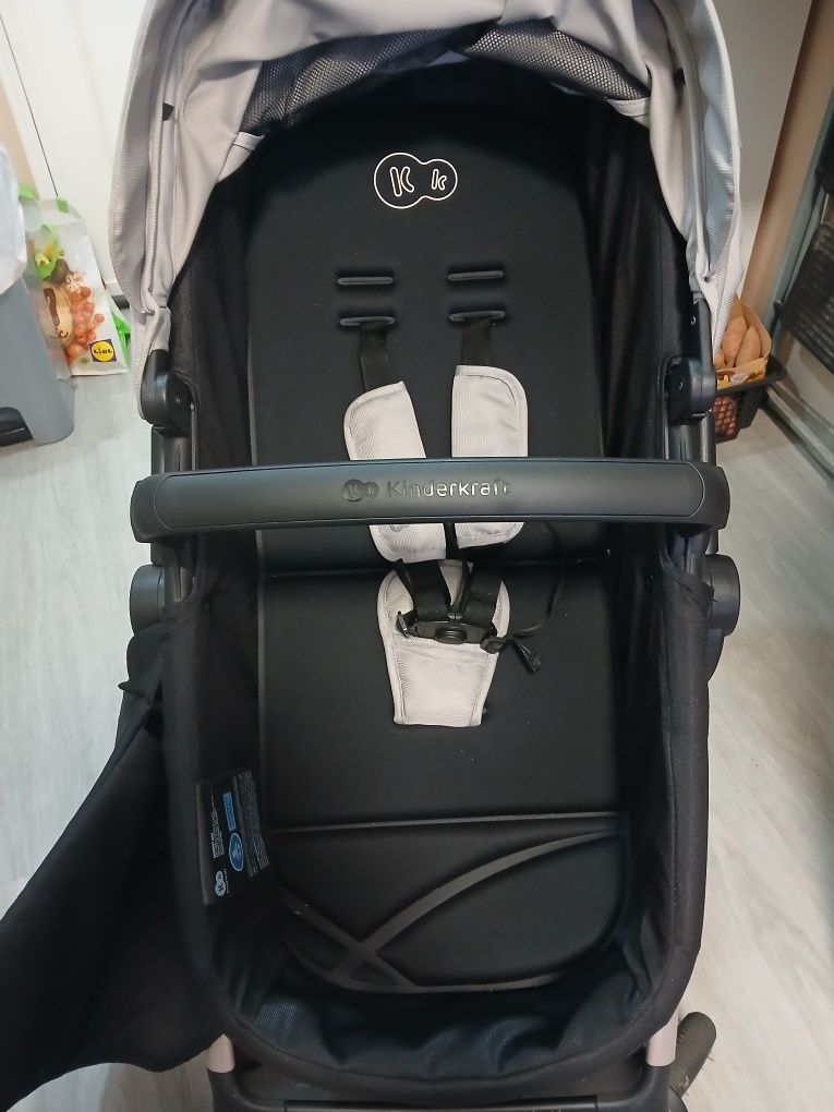 Kinderkraft Moov2 air com Oferta