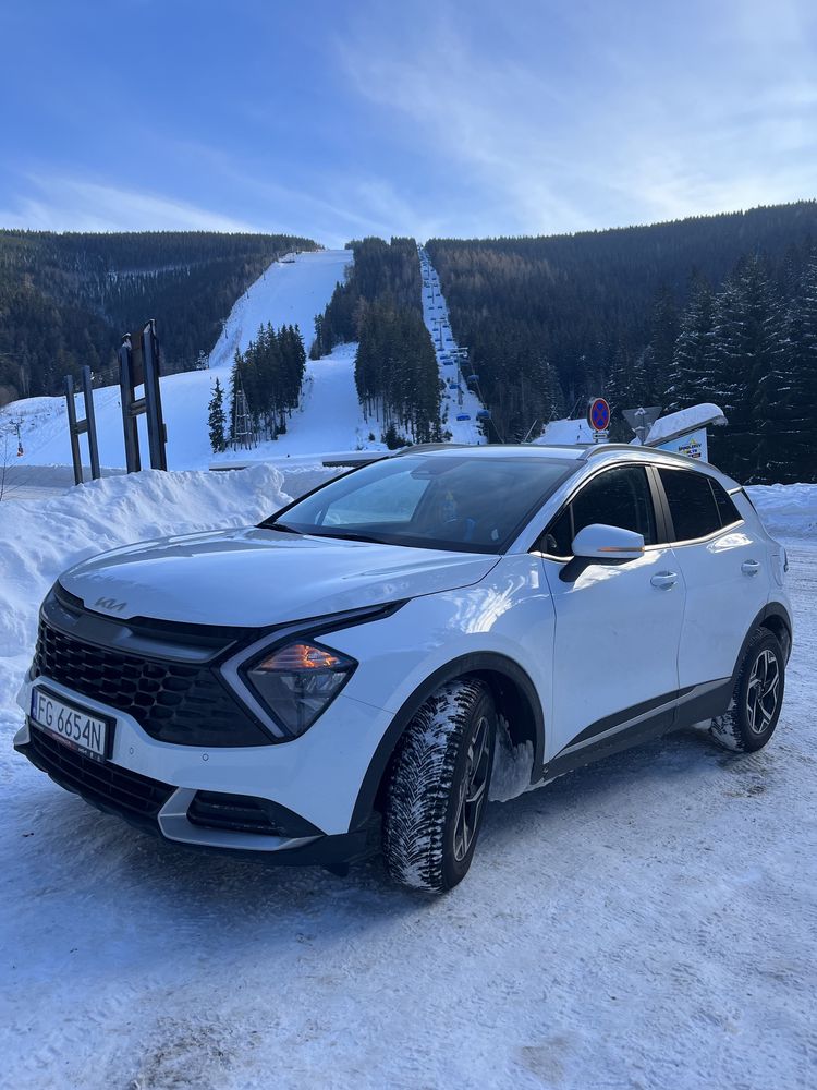 WYPOŻYCZALNIA Samochodów Passat T-roc Sportage Auris Tesla