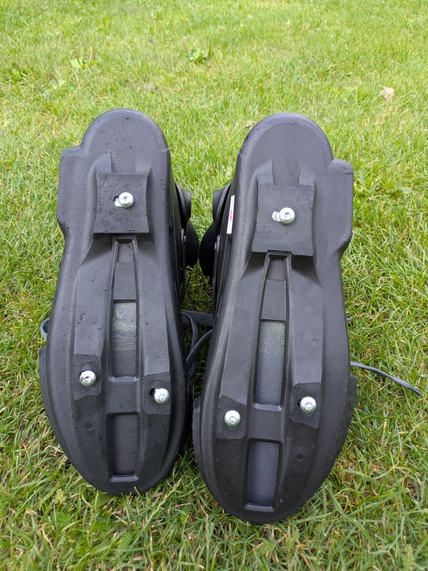 Powerslide Next 46/47 boot z linerem MyFit + opcjonalnie szyna 3x110