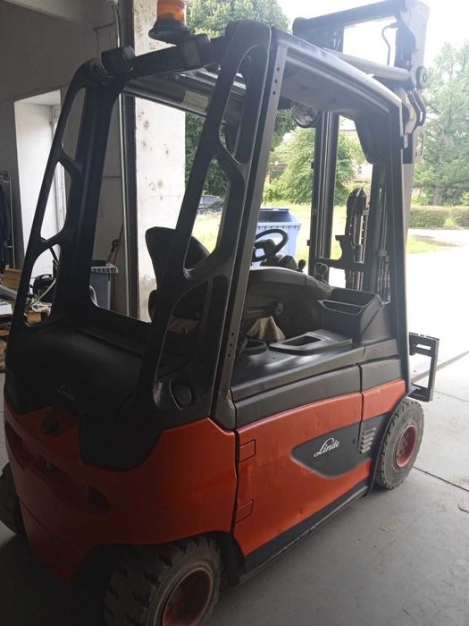 Навантажувач електричний Linde E25-01, 2012р.