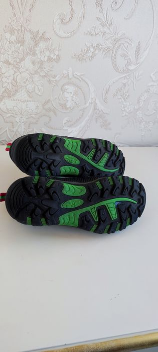 Трекінгові кросівки CMP 39p. Оригінал.