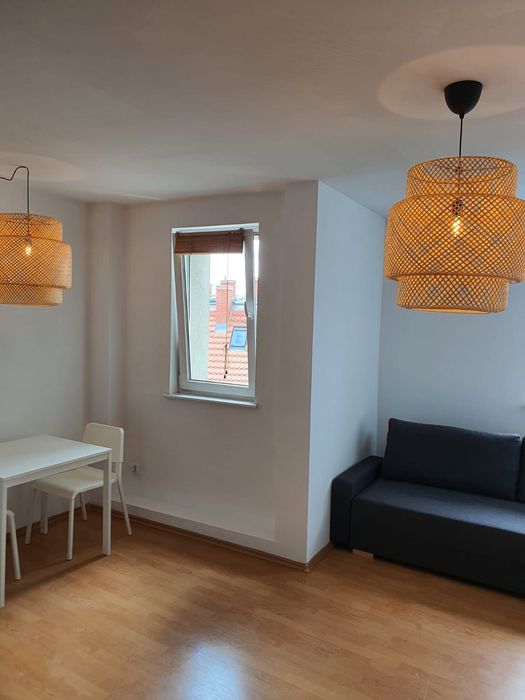 Kawalerka na Łazarzu bez posred