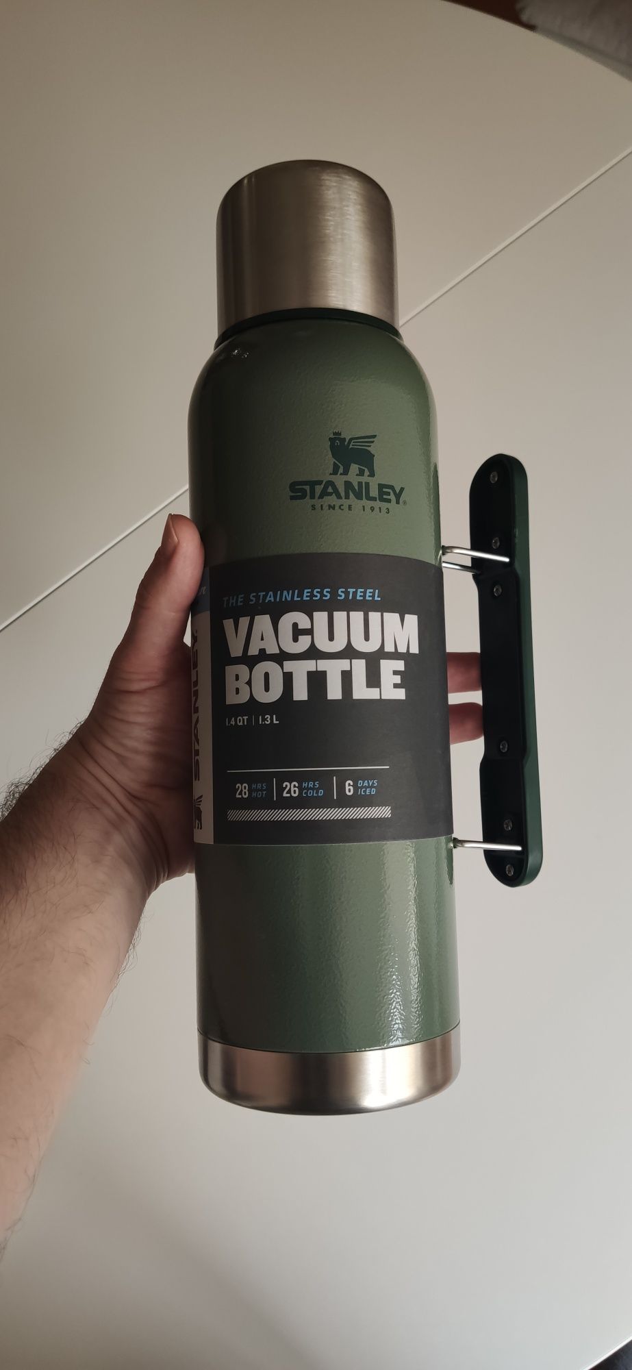 Термос Stanley 1.3л Adventure Vacuum bottle