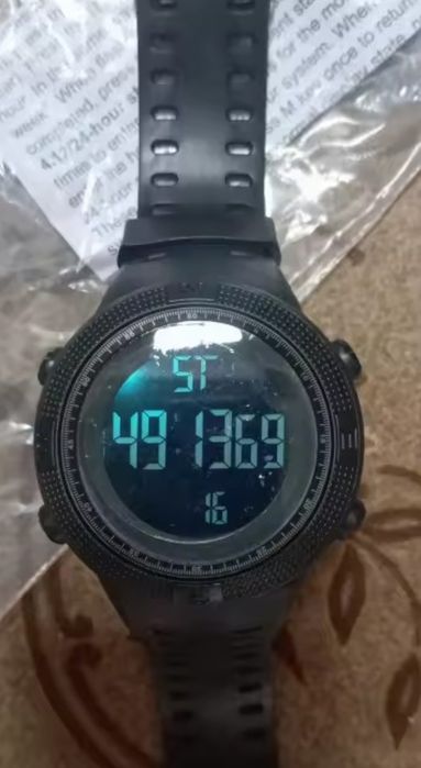 Військовий спортивний тактичний годинник