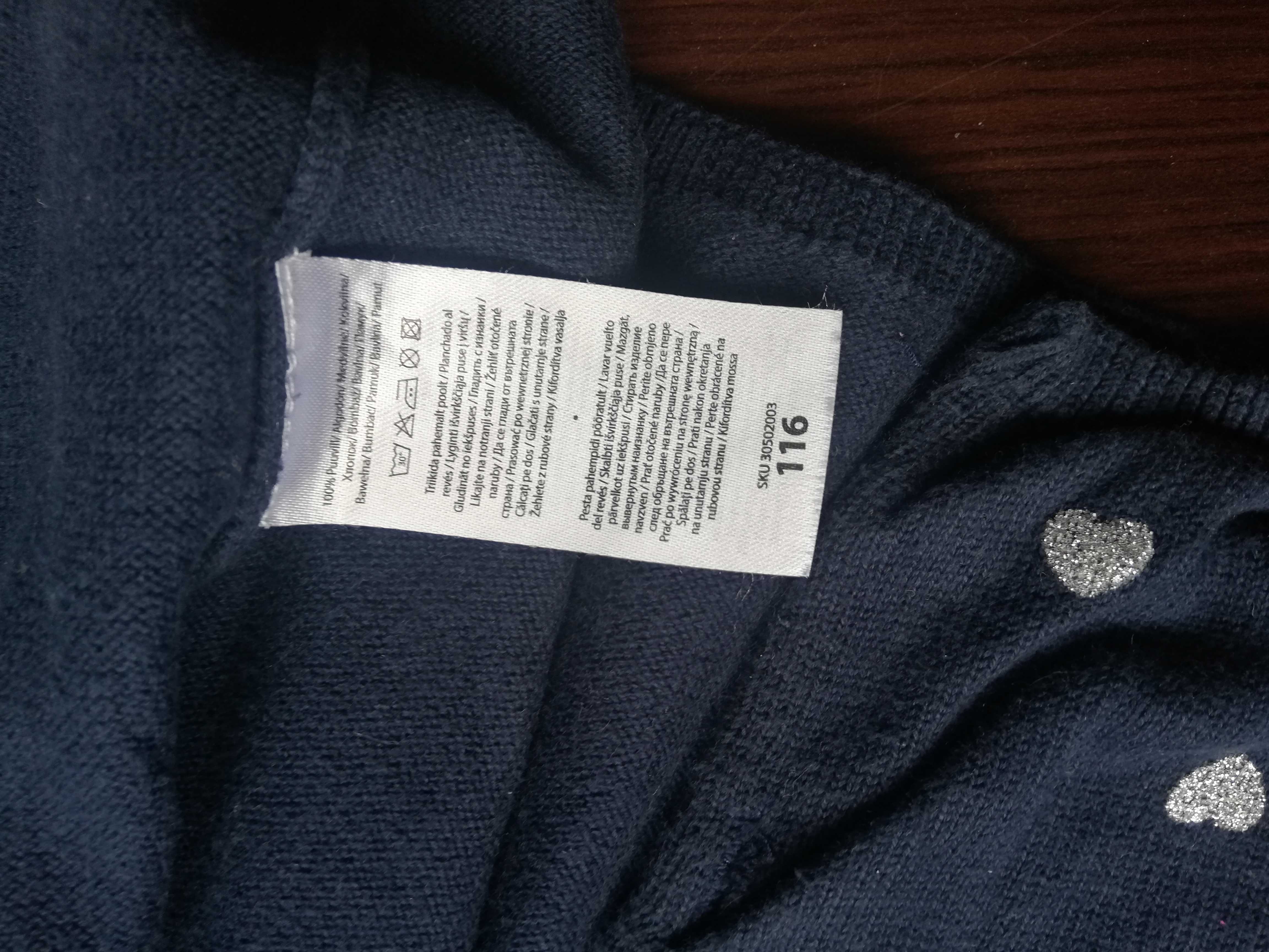 Granatowy sweterek 116