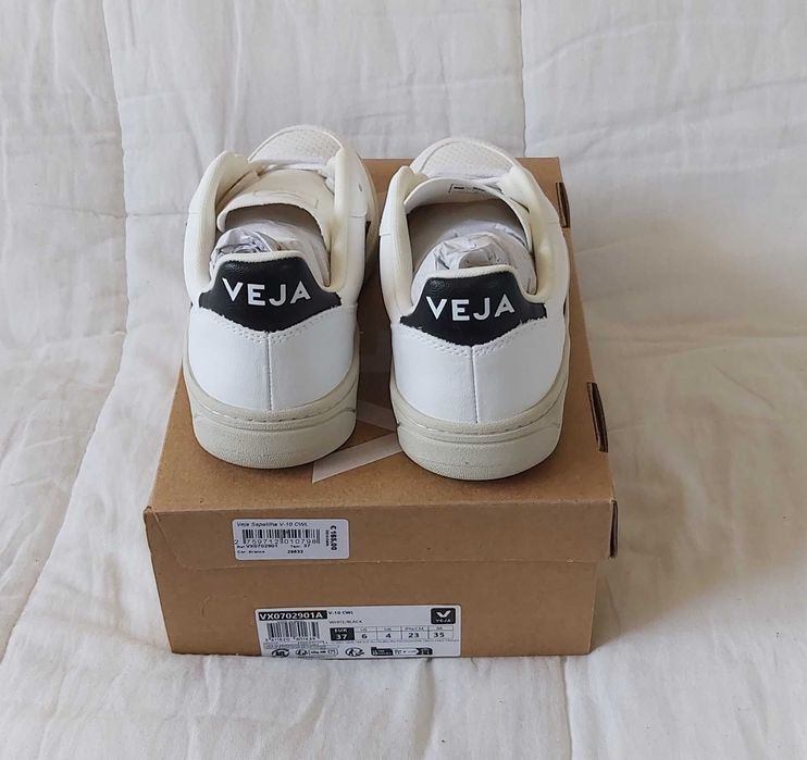Ténis Veja V-10 CWL White Black, Tamanho 37, Originais, Novos