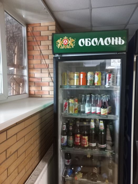 Холодильник для напоїв