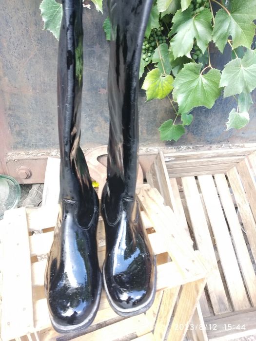 Продам сапоги ялові.офіцерські.