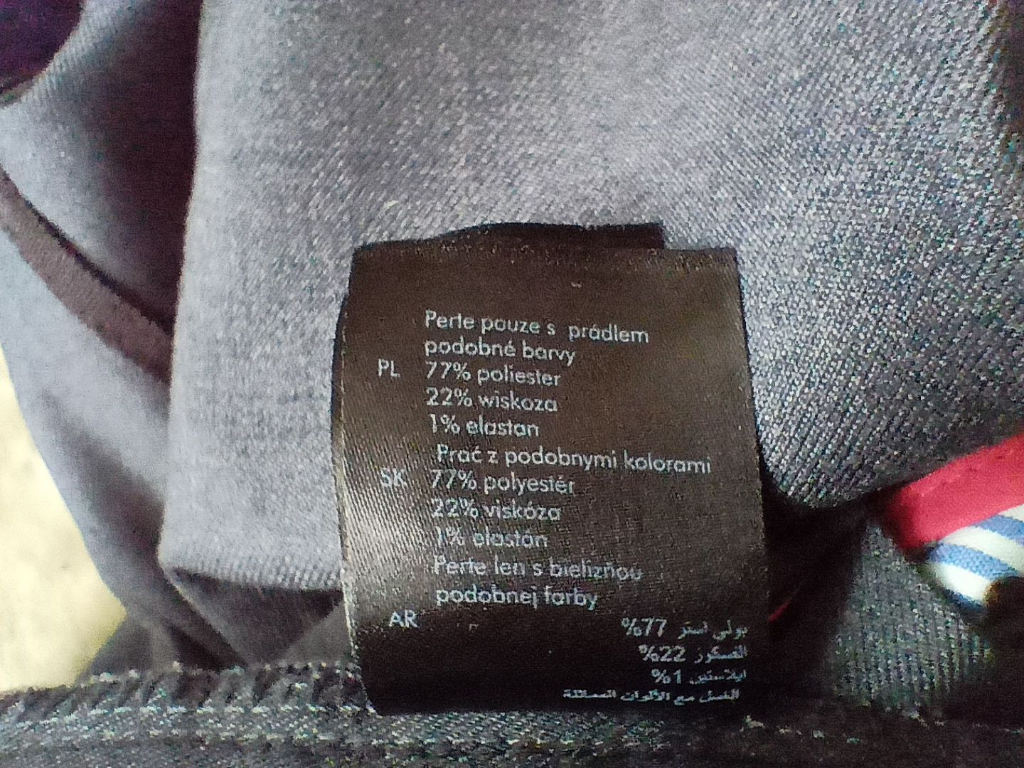 Szare spodnie materiałowe r. 40