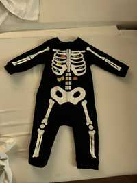 Fato de Halloween esqueleto tam 6-12M para menino ou menina brilha no