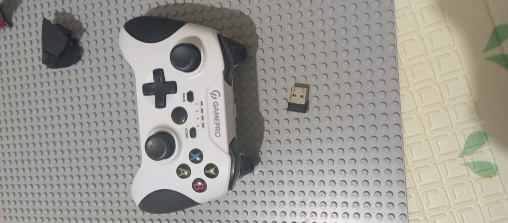 Геймпад GamePro MG650B