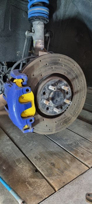 Zaciski golf 4 R32 ATE klocki EBC Yellow Stuff