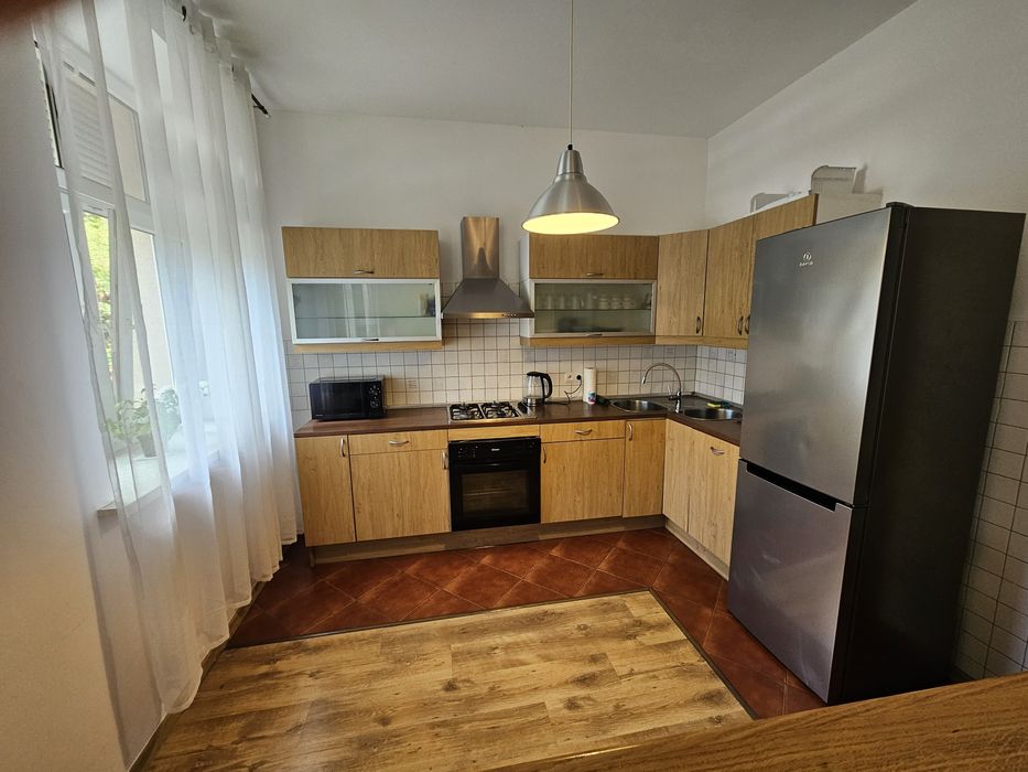 Apartament 3 pokoje z balkonem dla max 9 os. (na doby)